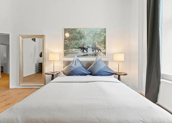 The Weichsel - Group Flat In Berlin, Family-friendly, 3br, 2 Bath Rooms, 4- 6 Guests Lägenhet