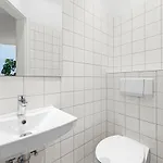 Apartment The Weichsel - Group Flat In Berlin, Family-friendly, 3br, 2 Bath Rooms, 4- 6 Guests Berlin